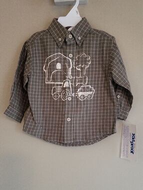 NWT green plaid button down shirt with farm print